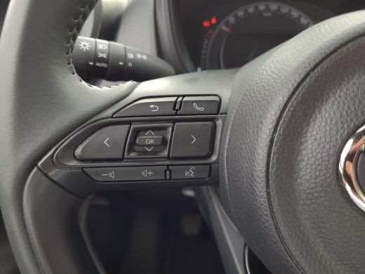 Toyota Aygo 1.0 VVT-i MT Play | Apple CarPlay | Pakeercamera | Cruise Control | Rijklaarprijs incl. garantie | ActivLease financial lease