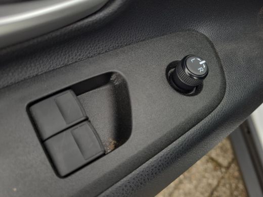 Toyota Aygo 1.0 VVT-i MT Play | Apple CarPlay | Pakeercamera | Cruise Control | Rijklaarprijs incl. garantie | ActivLease financial lease