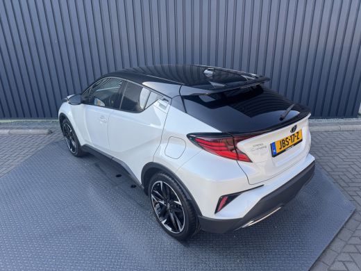 Toyota C-HR 1.8 Hybrid GR-Sport / bi tone | LED | Apple Carplay/Android Auto | 10 jr GARANTIE | Prijs Rijklaar!! ActivLease financial lease