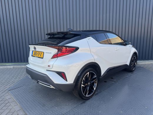 Toyota C-HR 1.8 Hybrid GR-Sport / bi tone | LED | Apple Carplay/Android Auto | 10 jr GARANTIE | Prijs Rijklaar!! ActivLease financial lease