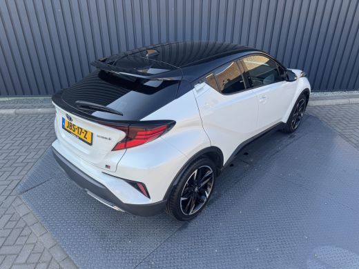 Toyota C-HR 1.8 Hybrid GR-Sport / bi tone | LED | Apple Carplay/Android Auto | 10 jr GARANTIE | Prijs Rijklaar!! ActivLease financial lease