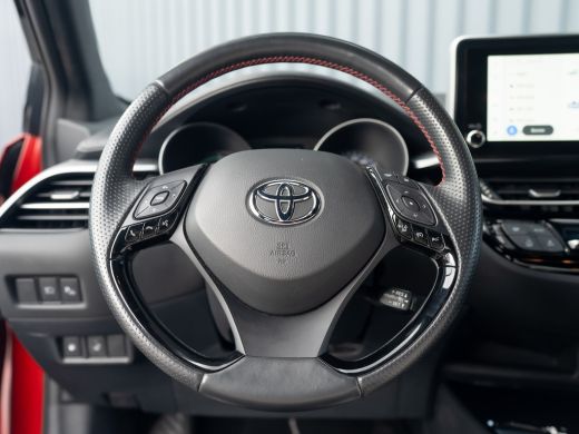 Toyota C-HR 1.8 Hybrid GR-Sport | Dodehoek sensoren | Stoel & Stuur verw. | 19'' | Prijs Rijklaar!! ActivLease financial lease
