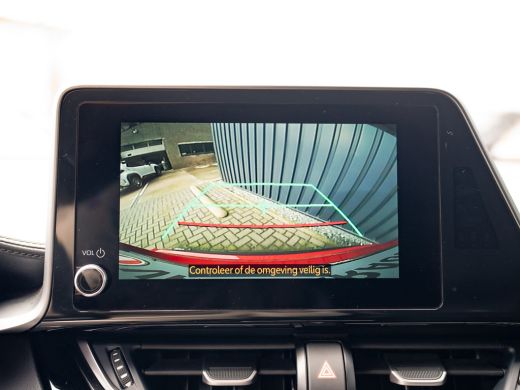 Toyota C-HR 1.8 Hybrid GR-Sport | Dodehoek sensoren | Stoel & Stuur verw. | 19'' | Prijs Rijklaar!! ActivLease financial lease