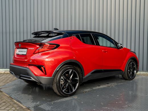 Toyota C-HR 1.8 Hybrid GR-Sport | Dodehoek sensoren | Stoel & Stuur verw. | 19'' | Prijs Rijklaar!! ActivLease financial lease