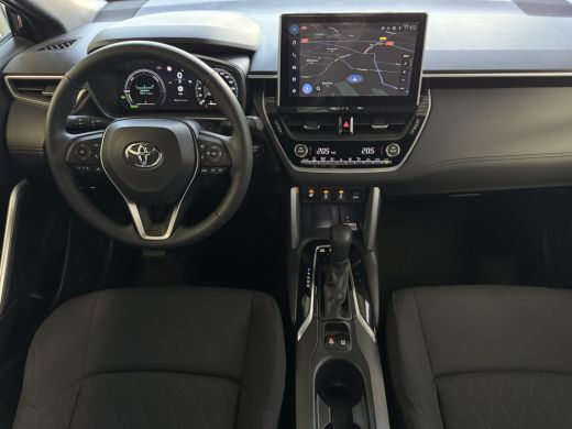 Toyota Corolla Cross HYBRID 140 STYLE STOEL/STUUR VERW. ELEK.KLEP LED KEYLESS CARPLAY NAVI CAMERA ADAP CRUISE PDC ActivLease financial lease