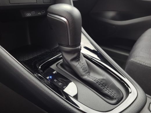 Toyota Yaris 1.5 Hybrid 115 First Edition | NL Auto | Apple CarPlay | Navigatie | Rijklaarprijs incl. garantie | ActivLease financial lease