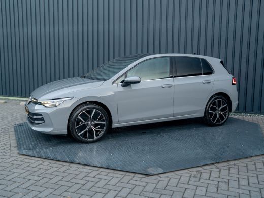 Volkswagen Golf 1.5 eTSI 50 Edition | Panodak | Stoelgeheugen | Head up | Trekhaak Elk. Wegkl. | Harman/ Kardon |... ActivLease financial lease
