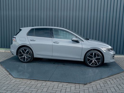 Volkswagen Golf 1.5 eTSI 50 Edition | Panodak | Stoelgeheugen | Head up | Trekhaak Elk. Wegkl. | Harman/ Kardon |... ActivLease financial lease