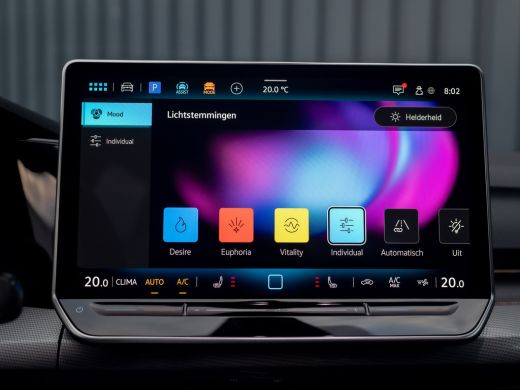 Volkswagen Golf 1.5 eTSI 50 Edition | Panodak | Stoelgeheugen | Head up | Trekhaak Elk. Wegkl. | Harman/ Kardon |... ActivLease financial lease