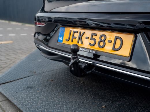 Volkswagen Golf 1.5 eTSI 50 Edition | Panodak | Stoelgeheugen | Head up | Trekhaak Elk. Wegkl. | Harman/ Kardon |... ActivLease financial lease