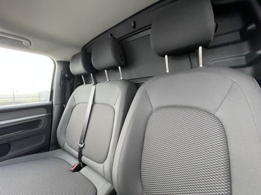 Volkswagen ID. Buzz Cargo Cargo Economy Business 286PK | ACTIEPRIJS | trekhaak | 3 zits | achterdeuren ActivLease financial lease