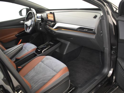 Volkswagen ID.4 First 77 kWh 204pk | Camera achter | Adaptief cruise control | Navigatie | App connect | Led kopl... ActivLease financial lease