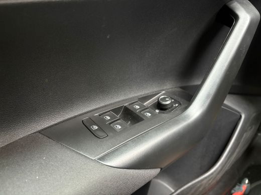 Volkswagen Polo 1.5 TSI 150 pk Highline Business R 7-DSG | Achteruitrijcamera | Airco (automatisch) | Cruise cont... ActivLease financial lease