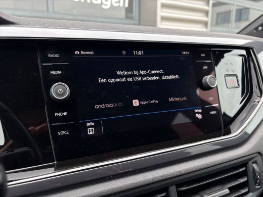 Volkswagen Polo 1.5 TSI 150 pk Highline Business R 7-DSG | Achteruitrijcamera | Airco (automatisch) | Cruise cont... ActivLease financial lease