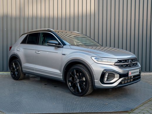 Volkswagen T-Roc 1.5 TSI 150Pk R-Line Business | Black Style | IQ Light | 19'' | Camera | Prijs Rijklaar!! ActivLease financial lease