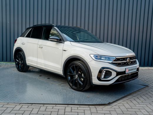 Volkswagen T-Roc 1.5 TSI R-Line Business | Beats | Panodak | Trekhaak afnb | 19'' | Keyless | IQ Light | Prijs Rij... ActivLease financial lease