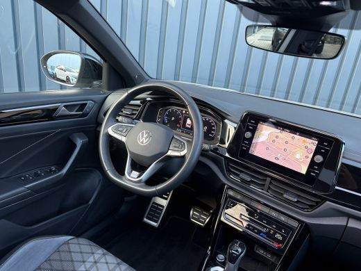 Volkswagen T-Roc 1.5 TSI R-Line Business | Beats | Panodak | Trekhaak afnb | 19'' | Keyless | IQ Light | Prijs Rij... ActivLease financial lease