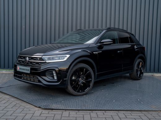 Volkswagen T-Roc 1.5 TSI R-Line Black Style | Panodak | Beats | Keyless | Trekhaak afnb | IQ Light | Side Assist |... ActivLease financial lease