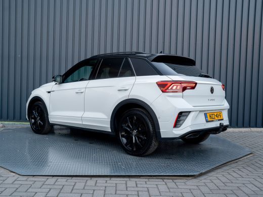 Volkswagen T-Roc 1.5 TSI R-Line Business | Standkachel | Trekhaak afnb. | IQ Light | Camera | Prijs Rijklaar!! ActivLease financial lease