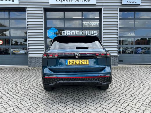 Volkswagen Tiguan 1.5 eHybrid 272 pk R-Line Business DSG-6 | Trekhaak | A-uitrij camera | Elektrische A-klep | ActivLease financial lease