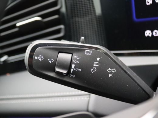Volkswagen Tiguan 1.5 eHybrid Life Edition 204PK DSG Trekhaak, Elektr. Achterklep, Achteruitrijcamera, Side Assist,... ActivLease financial lease