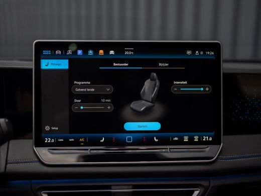 Volkswagen Tiguan 1.5 eTSI R-Line Edition | 360 Camera | Harman/ Kardon | Trekhaak | Panodak | IQ Light | Head Up |... ActivLease financial lease