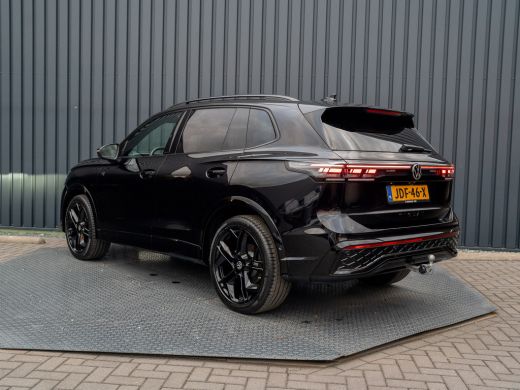 Volkswagen Tiguan 1.5 eTSI R-Line Edition | 360 Camera | Harman/ Kardon | Trekhaak | Panodak | IQ Light | Head Up |... ActivLease financial lease