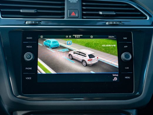 Volkswagen Tiguan 1.5 TSI 150Pk R-Line Business | Wegklapbare Trekhaak | Camera | Prijs Rijklaar!! ActivLease financial lease