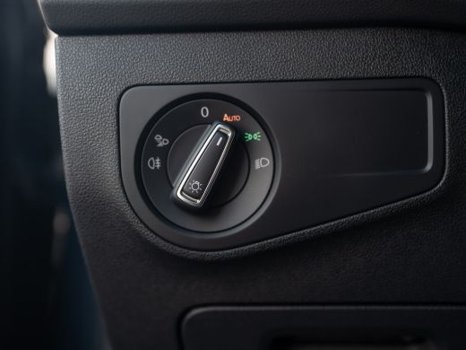 Volkswagen Tiguan 1.5 TSI 150Pk R-Line Business | Wegklapbare Trekhaak | Camera | Prijs Rijklaar!! ActivLease financial lease