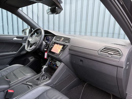 Volkswagen Tiguan 1.5 TSI R-Line Business+ | Leder | Stoelgeheugen | IQ Light | Elk. A-klep | Prijs Rijklaar!! ActivLease financial lease