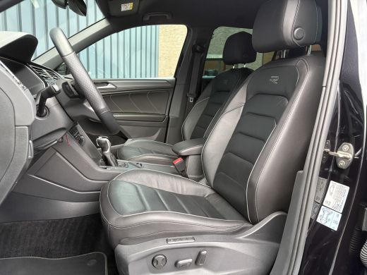 Volkswagen Tiguan 1.5 TSI R-Line Business+ | Leder | Stoelgeheugen | IQ Light | Elk. A-klep | Prijs Rijklaar!! ActivLease financial lease
