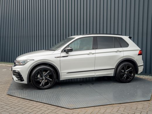 Volkswagen Tiguan 1.5 TSI R-Line Business+ | Black Style | Panodak | Headup | IQ Light | Camera | Elk. A-klep | Pri... ActivLease financial lease