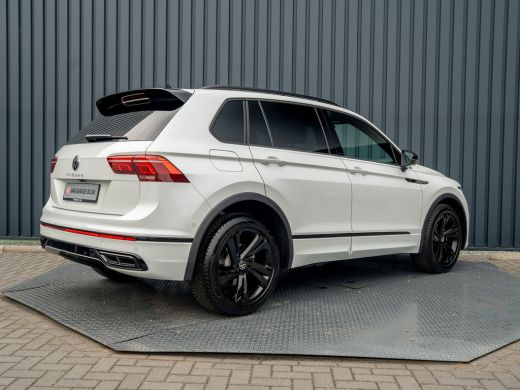 Volkswagen Tiguan 1.5 TSI R-Line Business+ | Black Style | Panodak | Headup | IQ Light | Camera | Elk. A-klep | Pri... ActivLease financial lease