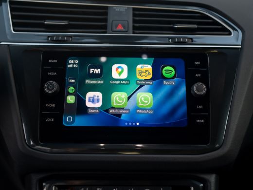 Volkswagen Tiguan 1.5 TSI R-Line Business | Trekhaak wegkl. | Head Up | Side Assist | Camera | LED | Prijs Rijklaar!! ActivLease financial lease