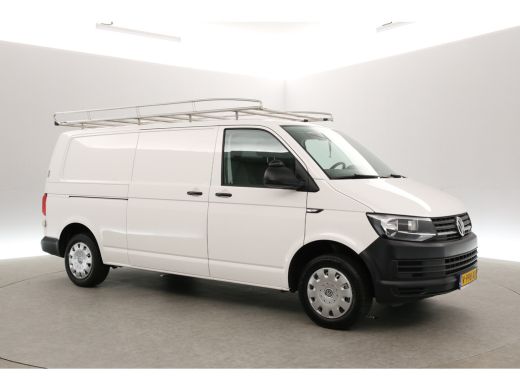 Volkswagen Transporter 2.0 TDI L2H1 | 140PK | Airco | Cruise | Navigatie | Imperiaal | Trekhaak ActivLease financial lease