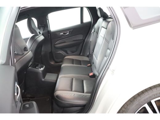 Volvo  V60 2.0 T6 Recharge AWD R-Design ActivLease financial lease