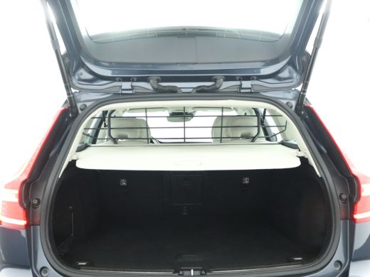 Volvo  V60 2.0 T6 Recharge AWD R-Design ActivLease financial lease