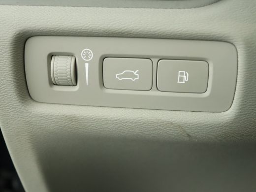 Volvo  V60 2.0 T6 Recharge AWD R-Design ActivLease financial lease