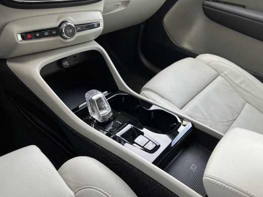 Volvo  XC40 1.5 T5 Recharge Inscription | Camera | Leder | Apple Carplay | Keyless | ActivLease financial lease