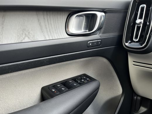 Volvo  XC40 1.5 T5 Recharge Inscription | Camera | Leder | Apple Carplay | Keyless | ActivLease financial lease