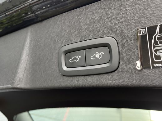 Volvo  XC40 1.5 T5 Recharge Inscription | Camera | Leder | Apple Carplay | Keyless | ActivLease financial lease