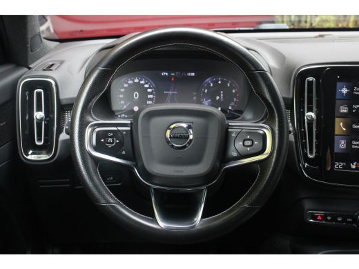 Volvo  XC40 2.0 B4 AWD R-Design | Trekhaak | 360 Camera | Harman/Kardon | Adaptive Cruise | Keyless ActivLease financial lease