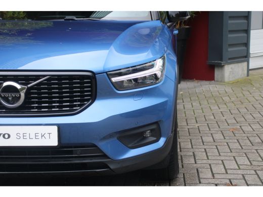 Volvo  XC40 2.0 B4 AWD R-Design | Trekhaak | 360 Camera | Harman/Kardon | Adaptive Cruise | Keyless ActivLease financial lease