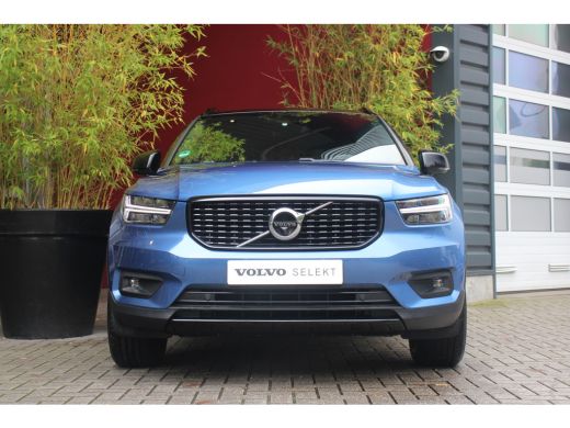 Volvo  XC40 2.0 B4 AWD R-Design | Trekhaak | 360 Camera | Harman/Kardon | Adaptive Cruise | Keyless ActivLease financial lease