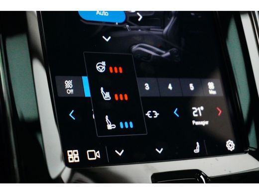 Volvo  XC60 2.0 T6 Plug-in hybrid AWD Plus Dark | Luchtvering | Stoelventilatie | Trekhaak | 360 Camera | ActivLease financial lease