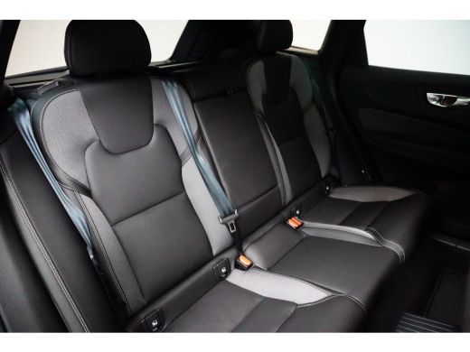 Volvo  XC60 T6 Plug-in hybrid AWD Plus Dark | Achterbank verwarmd | Alarmsysteem | Apple Carplay/Android Auto... ActivLease financial lease