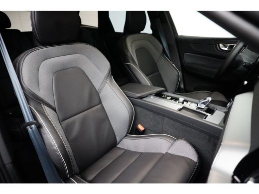 Volvo  XC60 T6 Plug-in hybrid AWD Plus Dark | Achterbank verwarmd | Alarmsysteem | Apple Carplay/Android Auto... ActivLease financial lease