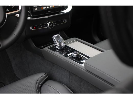 Volvo  XC90 2.0 T8 Plug-in Hybrid Ultra Dark | Trekhaak | Luchtvering | 360 Camera | Panoramadak | Massage | ... ActivLease financial lease