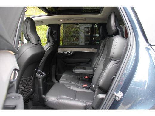 Volvo  XC90 2.0 T8 Plug-in Hybrid Ultra Dark | Trekhaak | Luchtvering | 360 Camera | Panoramadak | Massage | ... ActivLease financial lease