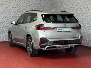 BMW X1 XDRIVE 25E M-SPORT LED ELEK.KLEP NAVI STOELVERW M-SHADOW LINE CARPLAY/ANDROID ZWARTE.HEMEL PHEV P...